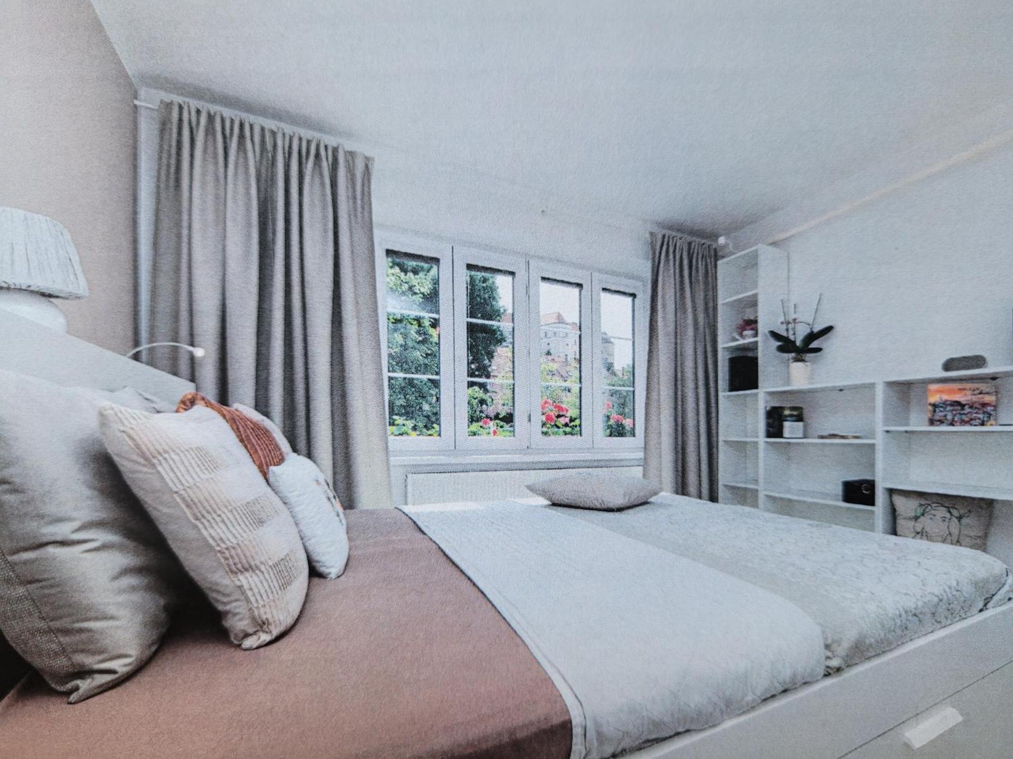 Chateau View Apartment ミクロフ エクステリア 写真